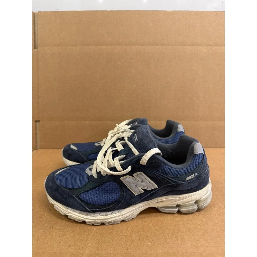 New Balance pre owned
